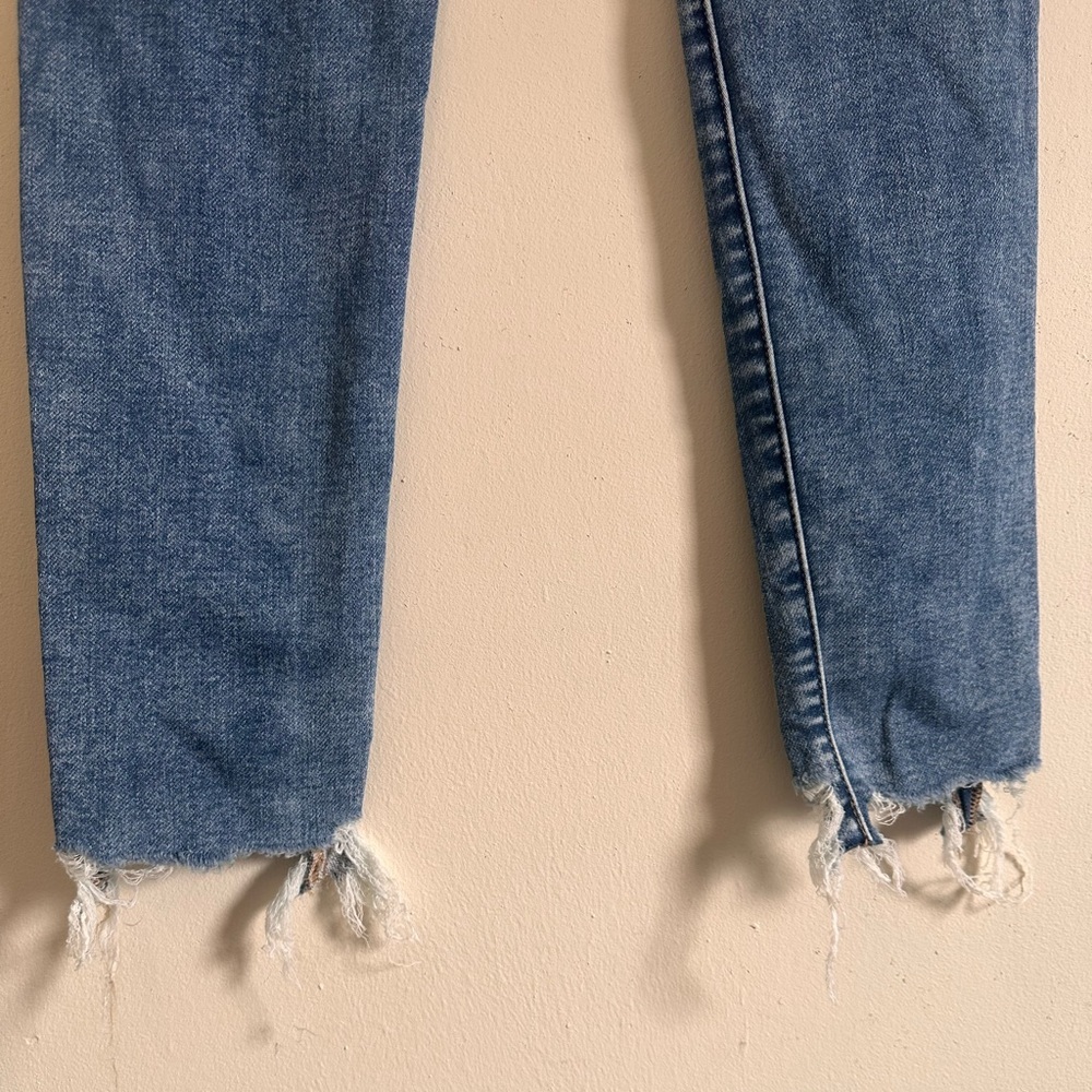 American Eagle Hi rise Jeggings next level stretch frayed hem size 6 Short NWT - Picture 3 of 6